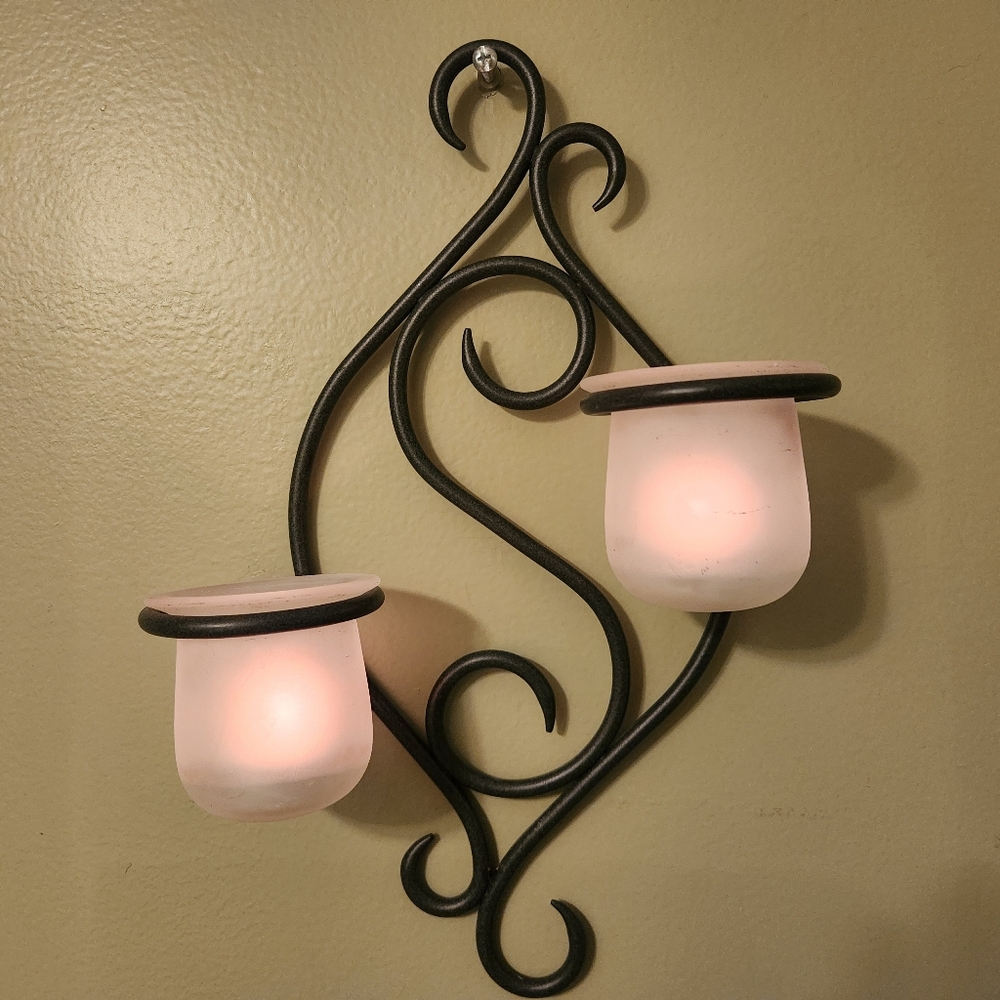 PartyLite Dark Green Swirl Wall Sconse With 2 Frosted Glass Votive Cups